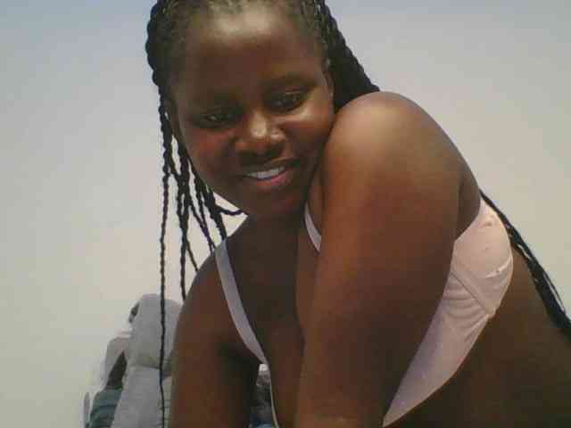 Loviett52 webcam