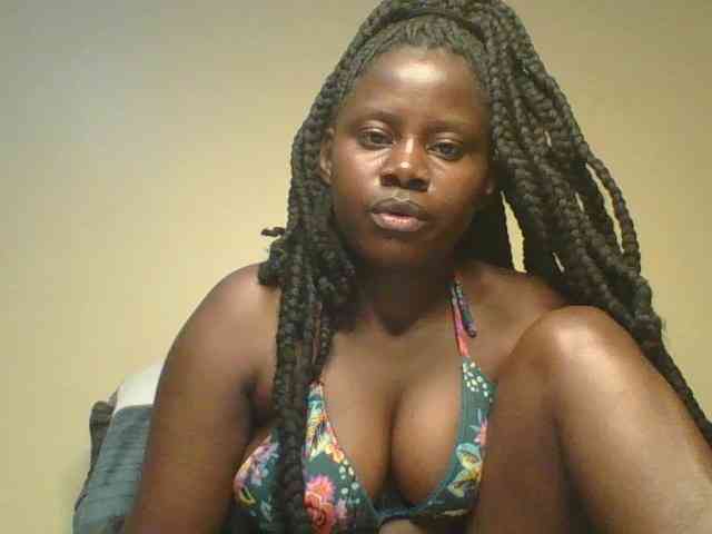 Loviett52 webcam
