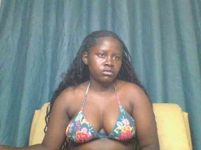 Loviett52 webcam