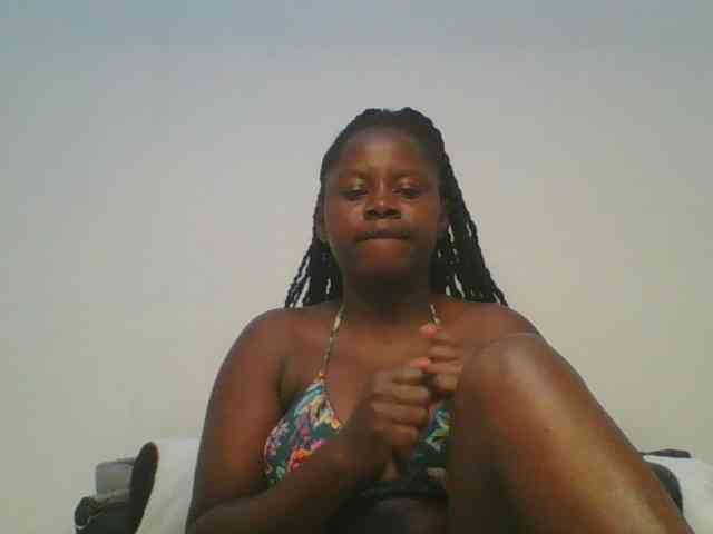 Loviett52 webcam