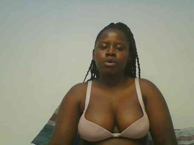 Loviett52 webcam