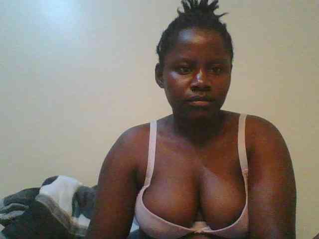 Loviett52 webcam