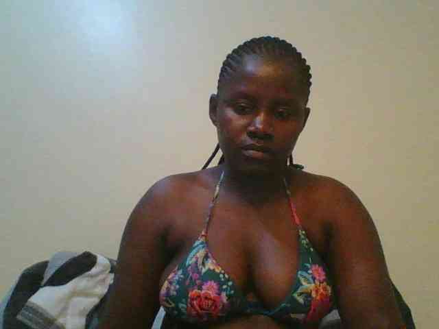 Loviett52 webcam
