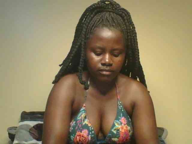 Loviett52 webcam
