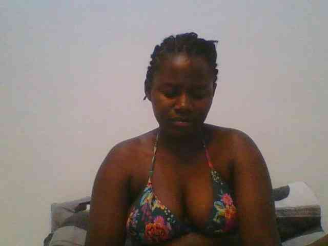 Loviett52 webcam