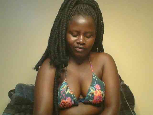 Loviett52 webcam