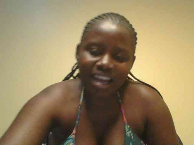 Loviett52 webcam
