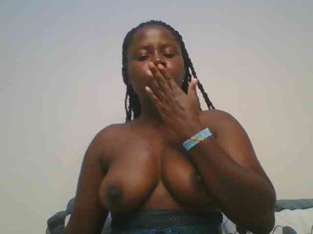 Loviett52 webcam
