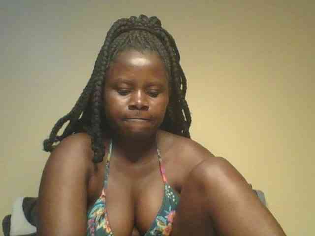 Loviett52 webcam