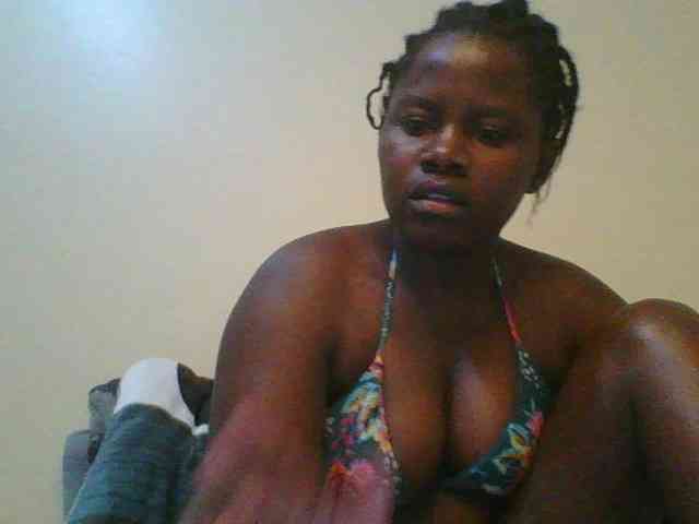 Loviett52 webcam