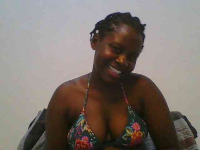 Loviett52 webcam
