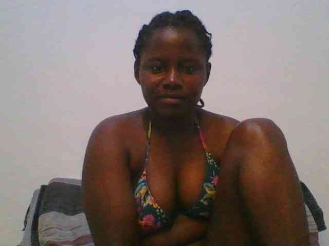 Loviett52 webcam