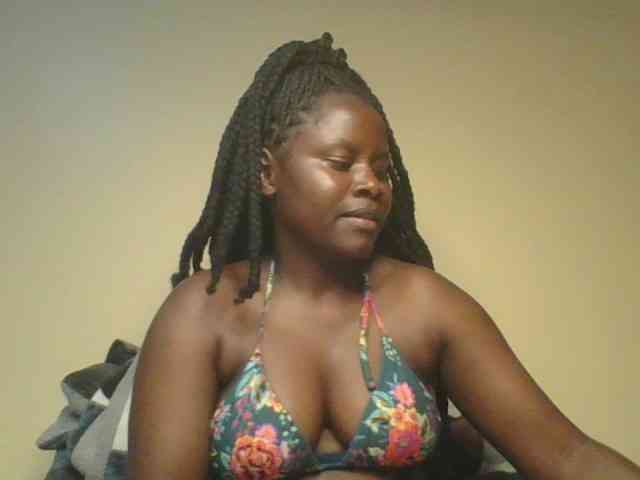 Loviett52 webcam