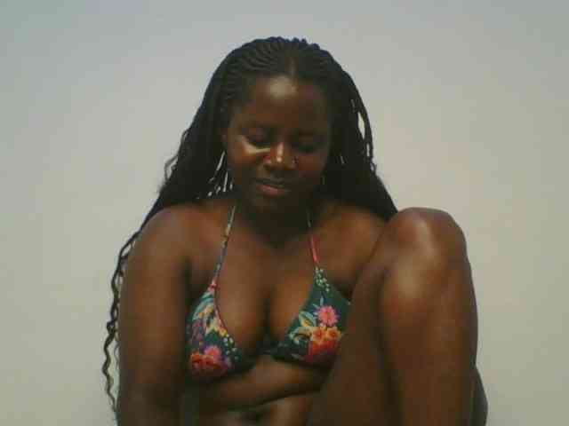 Loviett52 webcam