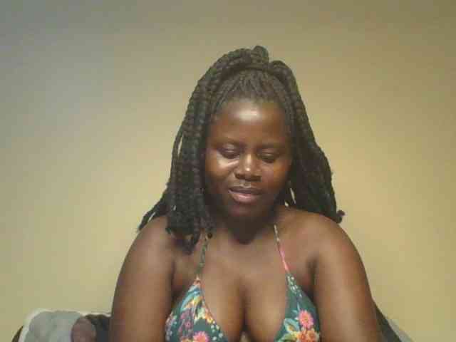 Loviett52 webcam