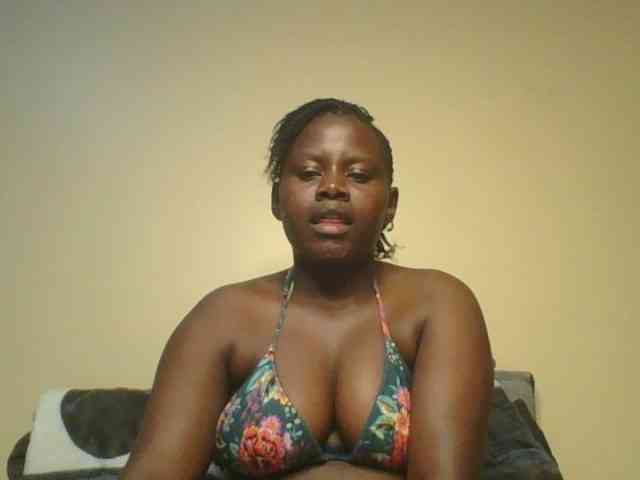Loviett52 webcam