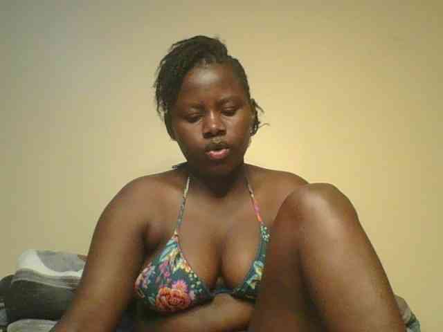 Loviett52 webcam