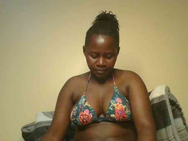 Loviett52 webcam