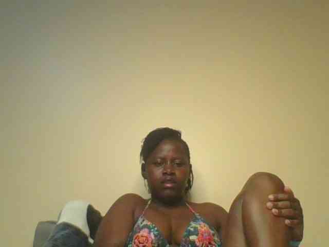 Loviett52 webcam