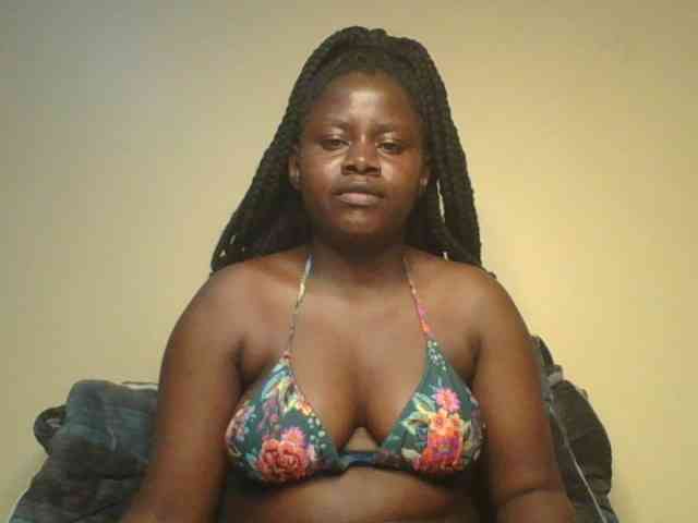 Loviett52 webcam