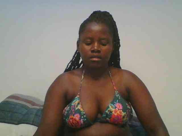Loviett52 webcam