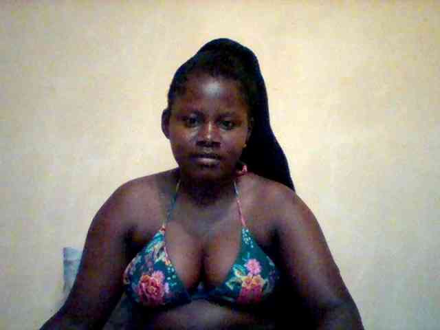 Loviett52 webcam
