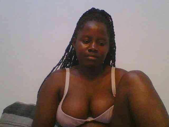 Loviett52 webcam
