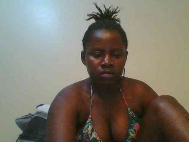Loviett52 webcam