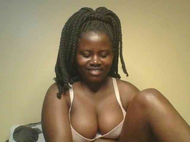 Loviett52 webcam