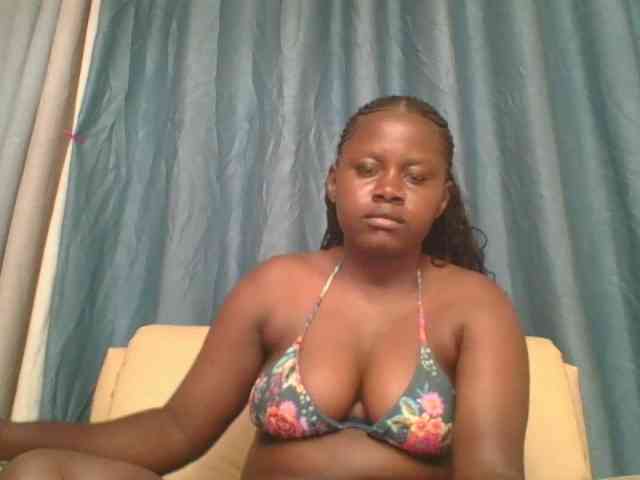 Loviett52 webcam