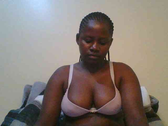 Loviett52 webcam