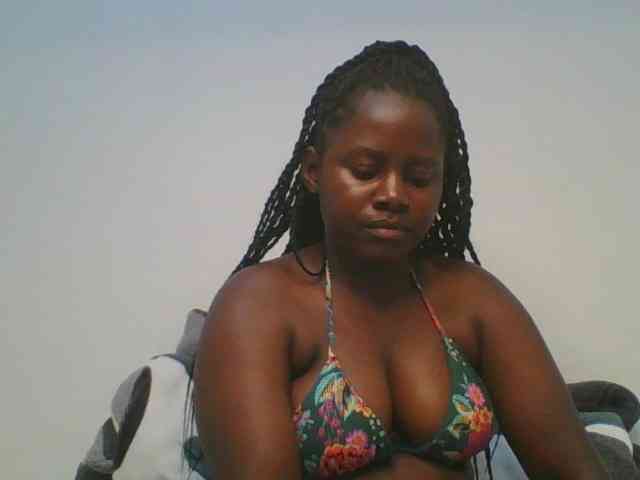 Loviett52 webcam