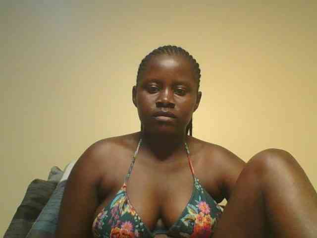 Loviett52 webcam