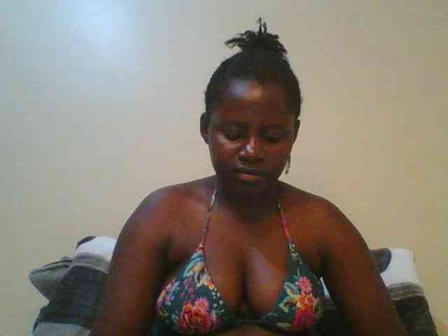 Loviett52 webcam