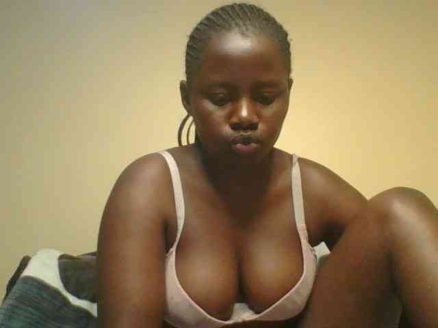 Loviett52 webcam