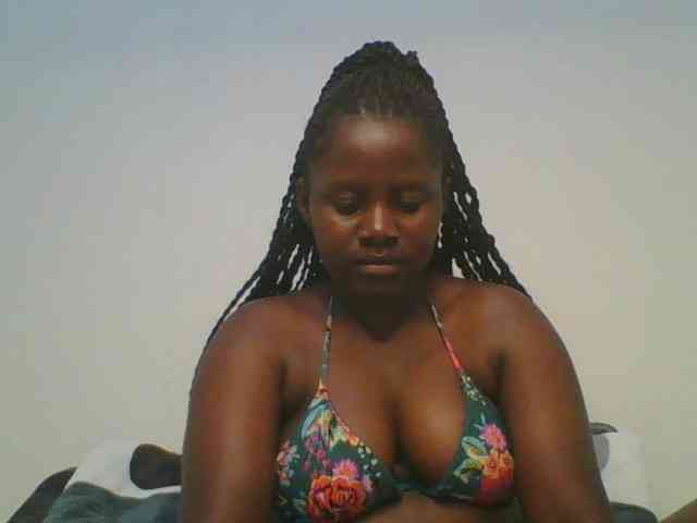 Loviett52 webcam