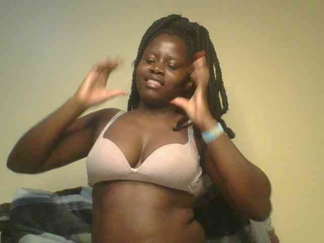 Loviett52 webcam