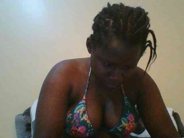 Loviett52 webcam