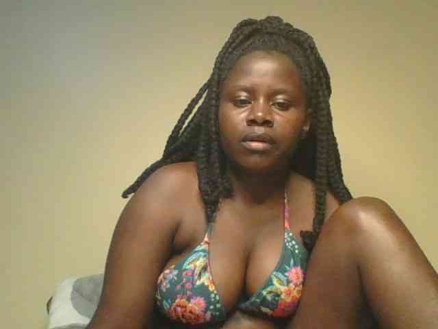 Loviett52 webcam