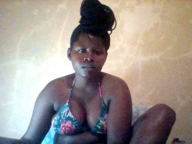 Loviett52 webcam