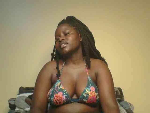 Loviett52 webcam
