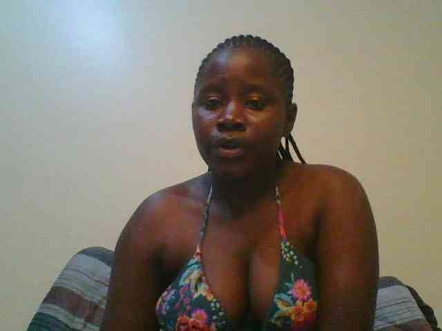 Loviett52 webcam