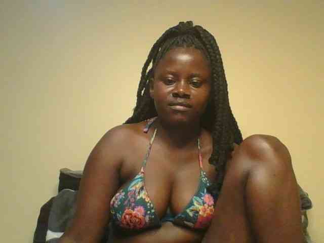 Loviett52 webcam