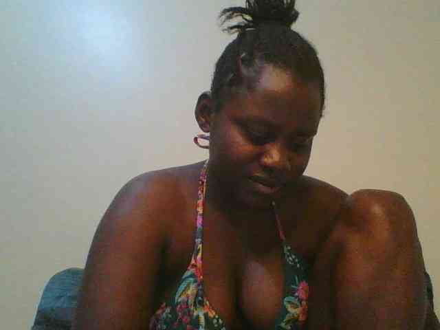 Loviett52 webcam