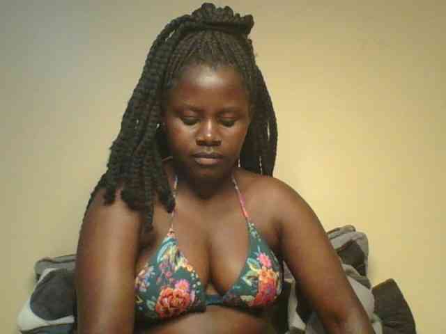 Loviett52 webcam