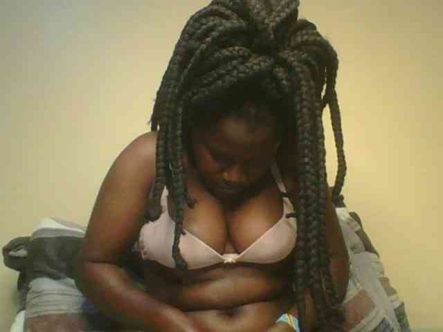 Loviett52 webcam