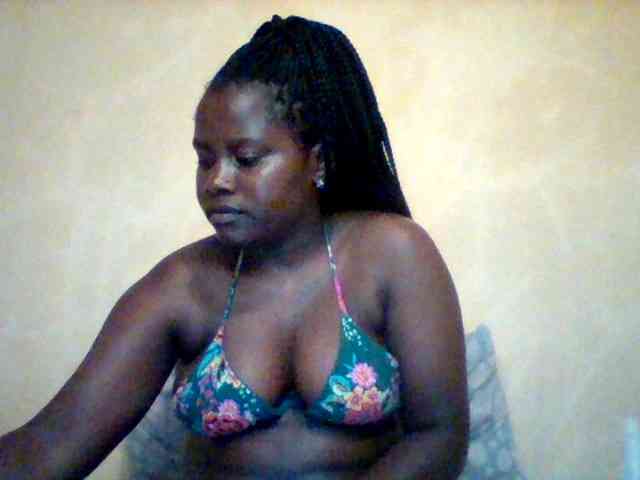 Loviett52 webcam