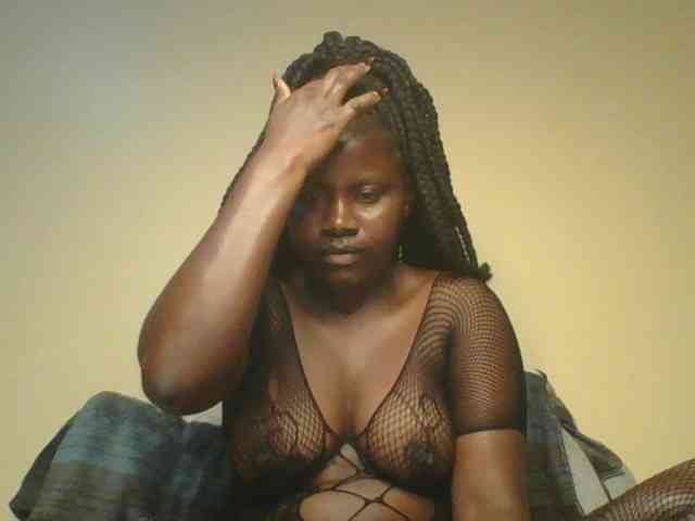 Loviett52 webcam