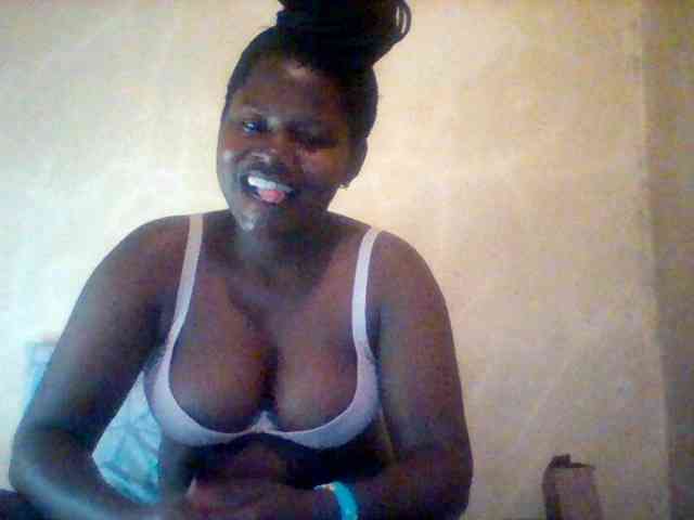 Loviett52 webcam