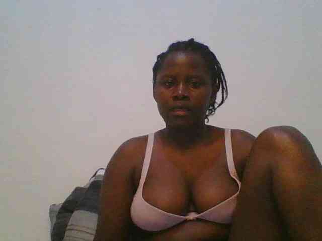 Loviett52 webcam